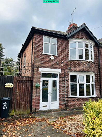 3 Bedroom Semi-Detached House To Rent In Ashleigh Road, Leicester, LE3