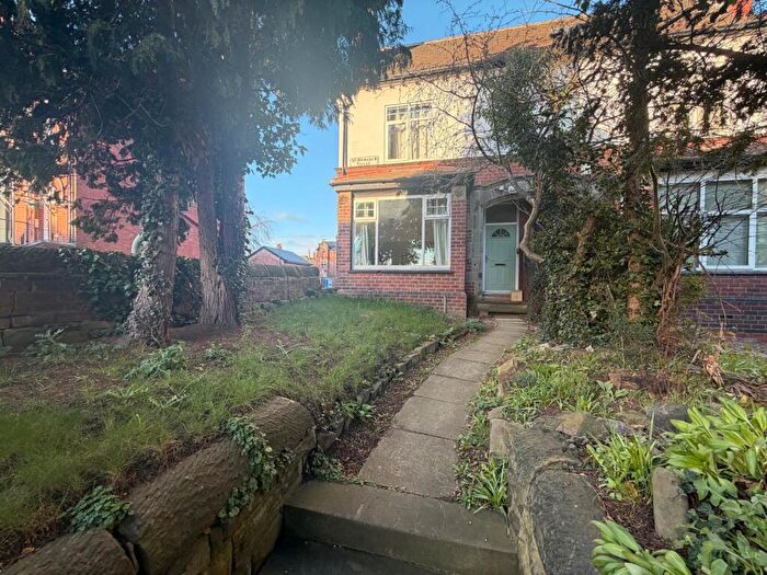 5 Bedroom Semi Detached House For Sale In St. Michaels Villas, Leeds, LS6