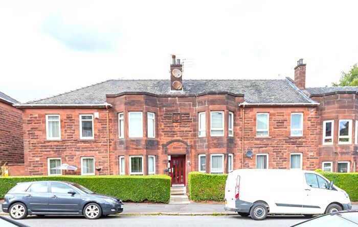 3 Bedroom Flat To Rent In Moness Drive, Flat /, Glasgow, Scotland, G52