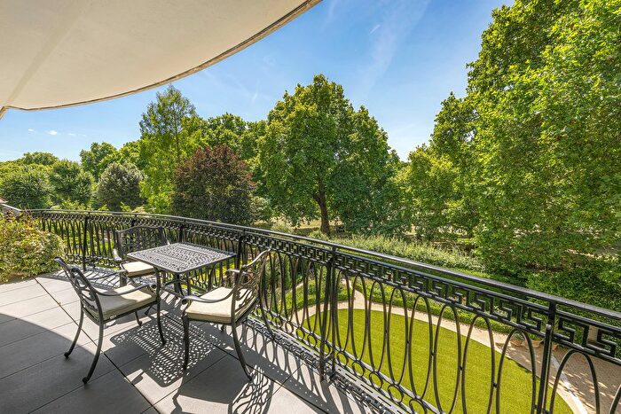 5 Bedroom Flat For Sale In St Jame's Place, London, SW1A