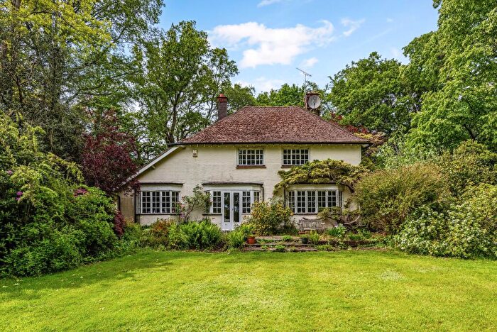 5 Bedroom Detached House For Sale In Wickham, Hampshire, PO17