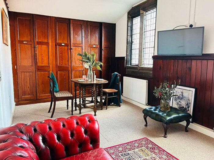 2 Bedroom Apartment To Rent In Endsleigh Park, Beverley Road, Hull, East Riding Of Yorkshire, HU6