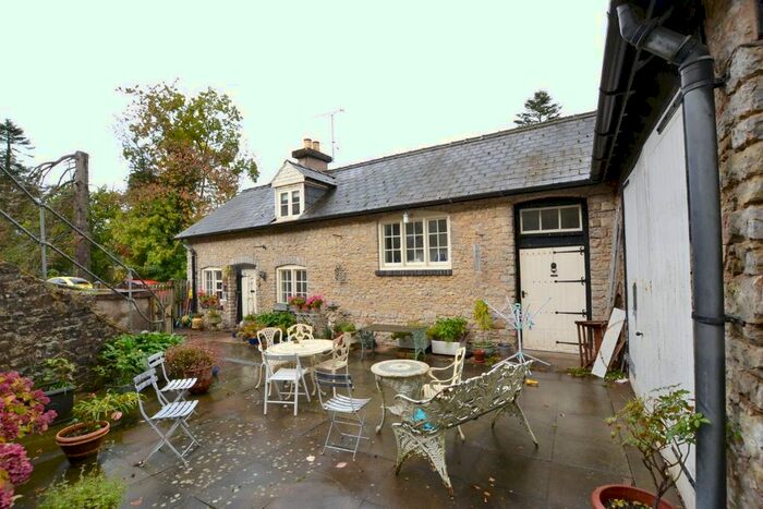 2 Bedroom Bungalow To Rent In Walwyn Road, Upper Colwall, Malvern, WR13