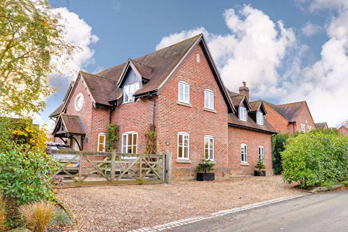 4 Bedroom Detached House For Sale In School Lane, Abbess Roding, Ongar, CM5