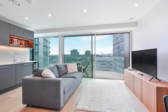 1 Bedroom Apartment To Rent In Goldsmith Apartments, Royal Arsenal Riversde, London, SE18