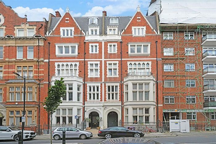 1 Bedroom Flat To Rent In Palace Court, Notting Hill / Bayswater, W2