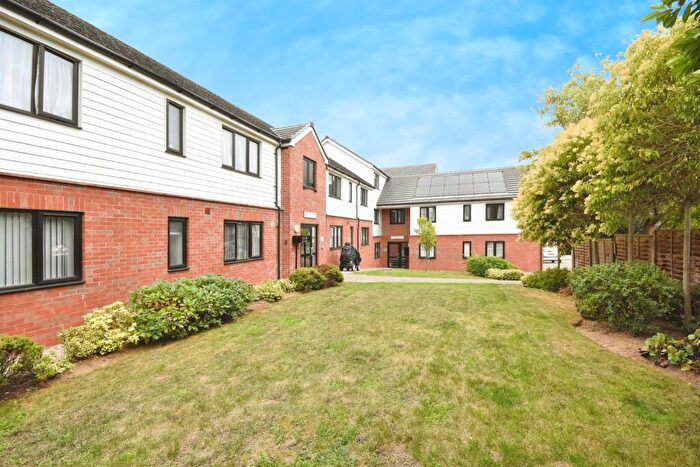 2 Bedroom Apartment For Sale In Jutland Court, Braintree, CM7