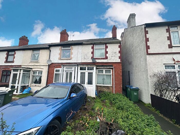 2 Bedroom End Terrace House For Sale In Greets Green Road, West Bromwich, West Midlands, B70