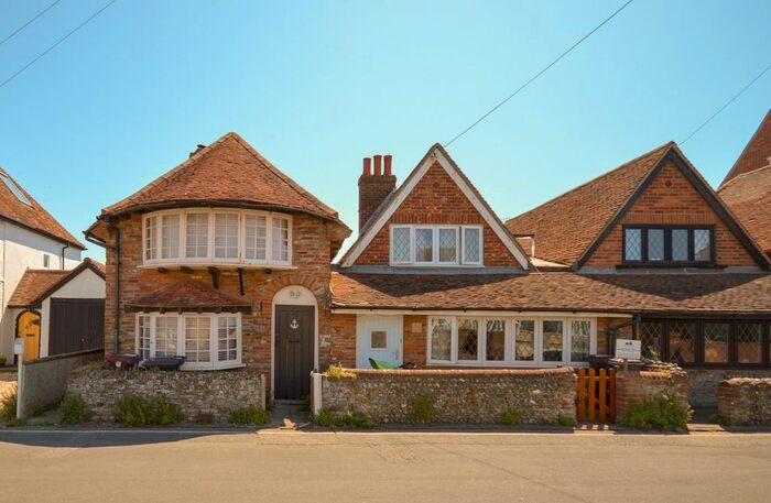2 Bedroom End Of Terrace House To Rent In Shore Road, East Wittering, PO20