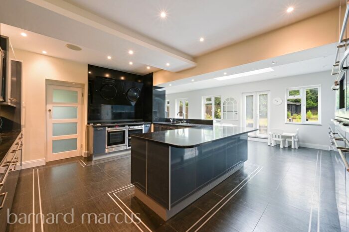 5 Bedroom Property To Rent In Shirley Avenue, Cheam, Sutton, SM2