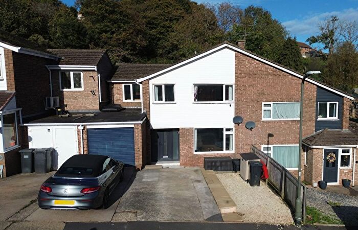 4 Bedroom Semi Detached House For Sale In Lancaster Drive, Roselands, Paignton, TQ4