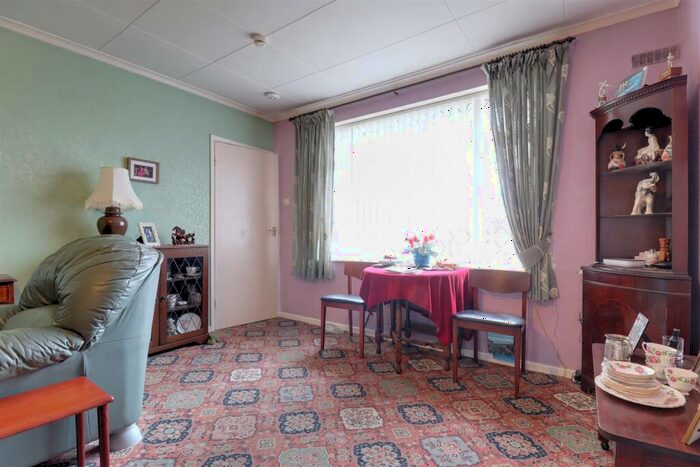 2 Bedroom Bungalow For Sale In Westbourne Avenue, Crewe, CW1