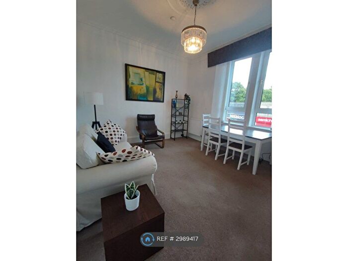 2 Bedroom Flat To Rent In Hairst Street, Renfrew, PA4