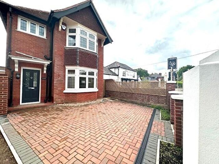 3 Bedroom Detached House To Rent In Ringwood Road, Woodlands, SO40