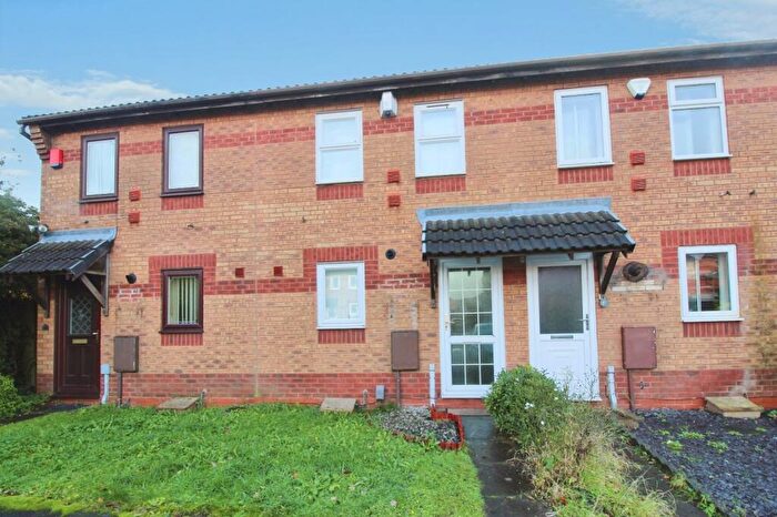 2 Bedroom Terraced House To Rent In Old Scott Close, Birmingham, West Midlands, B33
