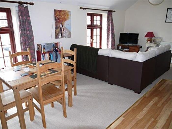 1 Bedroom Flat To Rent In Jennings Court Market Harborough Leics, LE16