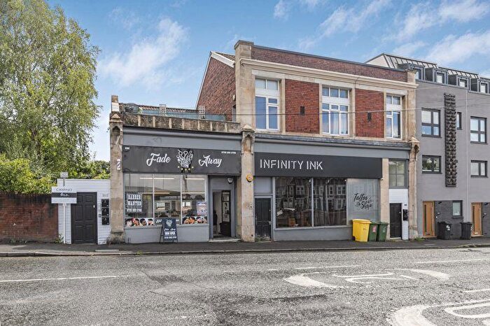 1 Bedroom Maisonette For Sale In Whitehall Road, Whitehall, Bristol, BS5
