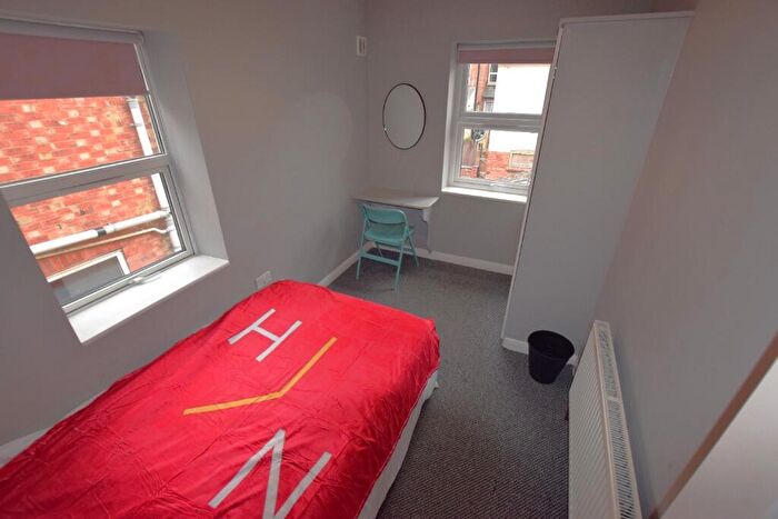 1 Bedroom Terraced House To Rent In Euston Road, Far Cotton, Northampton, NN4