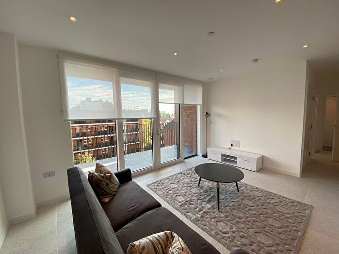 2 Bedroom Flat To Rent In Georgette Apartments, The Silk District, E1