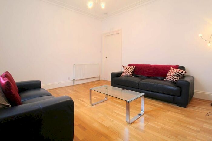 1 Bedroom Flat To Rent In Fraser Street, First Floor Left, AB25