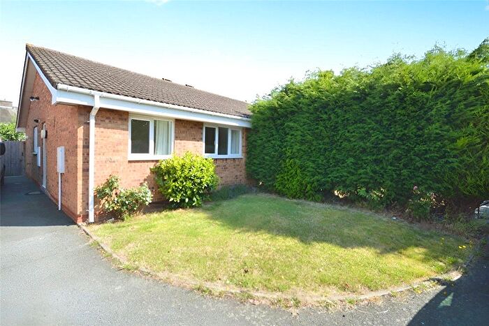 2 Bedroom Bungalow To Rent In Ripley Close, Leegomery, Telford, Shropshire, TF1
