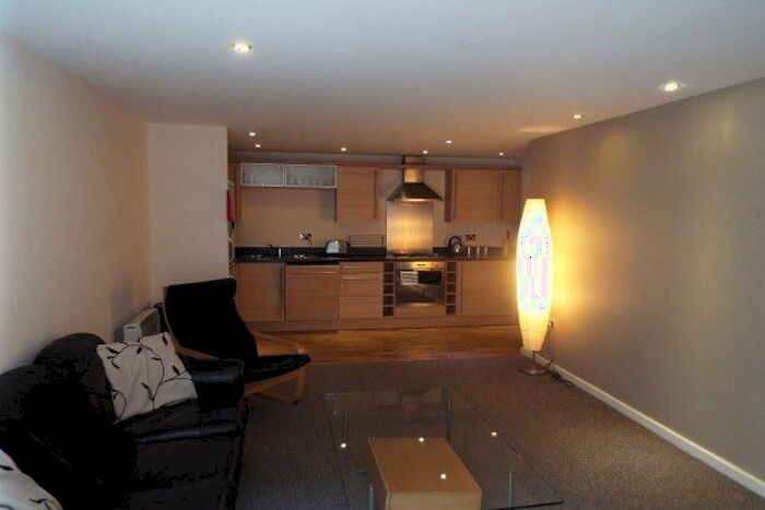 2 Bedroom Flat To Rent In Central Way, Warrington, WA2