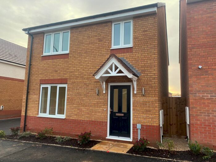 4 Bedroom Property To Rent In Copper Works Way, Walsall, WS3