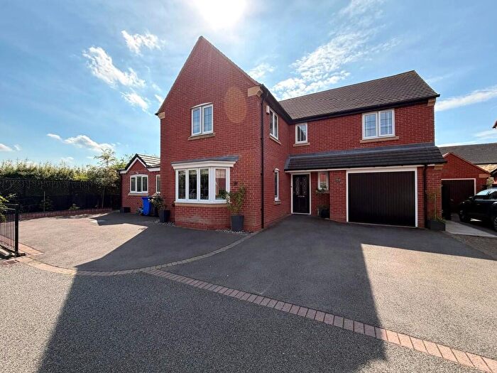 4 Bedroom Detached House To Rent In Wilson Way, Burton-on-Trent, DE13