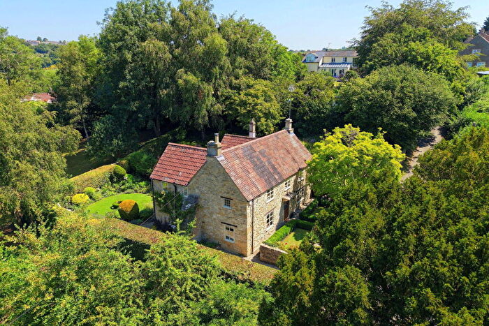 3 Bedroom Detached House For Sale In Englishcombe, Bath, BA2