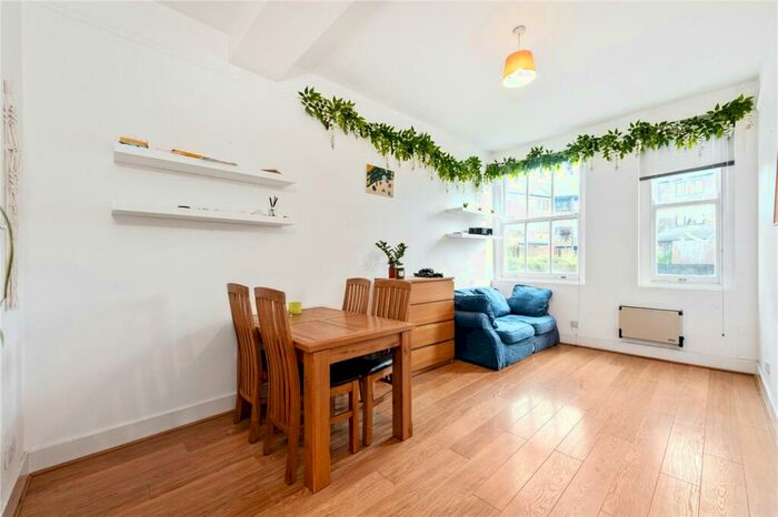 1 Bedroom Apartment To Rent In Middlesex Street, London, E1