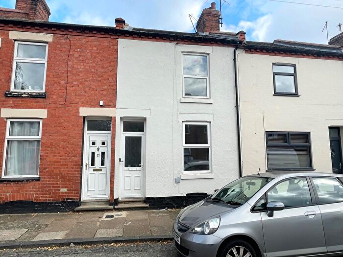 3 Bedroom Detached House To Rent In East Street, Abington, Northampton, NN1