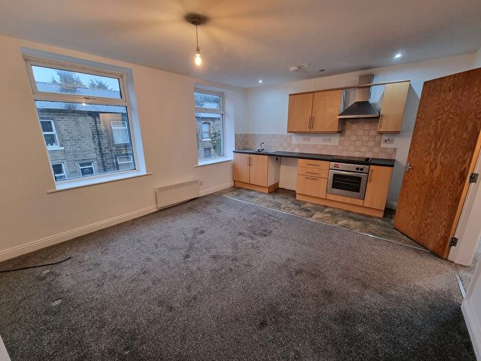 1 Bedroom Flat To Rent In Bolton Road North, Ramsbottom, Bury, BL0