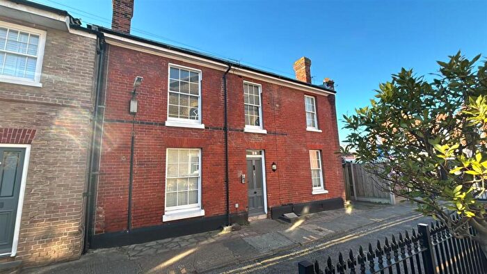 1 Bedroom Apartment To Rent In St John's Place, Canterbury, CT1