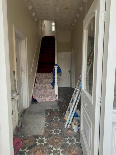 5 Bedroom Semi-Detached House To Rent In Bulwer Road, London, E11