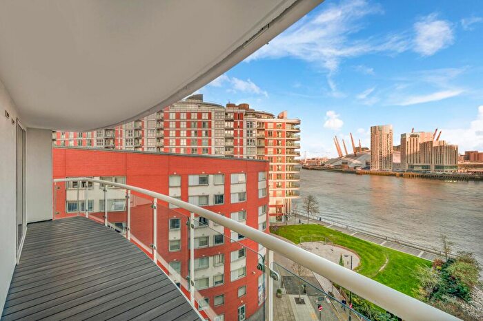 1 Bedroom Flat For Sale In Aurora Building, Blackwall Way, E14