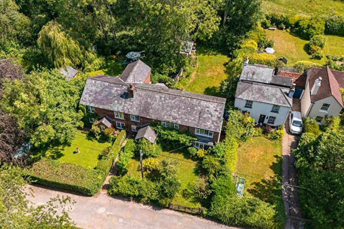 4 Bedroom House For Sale In Naphill Common, Naphill, HP14