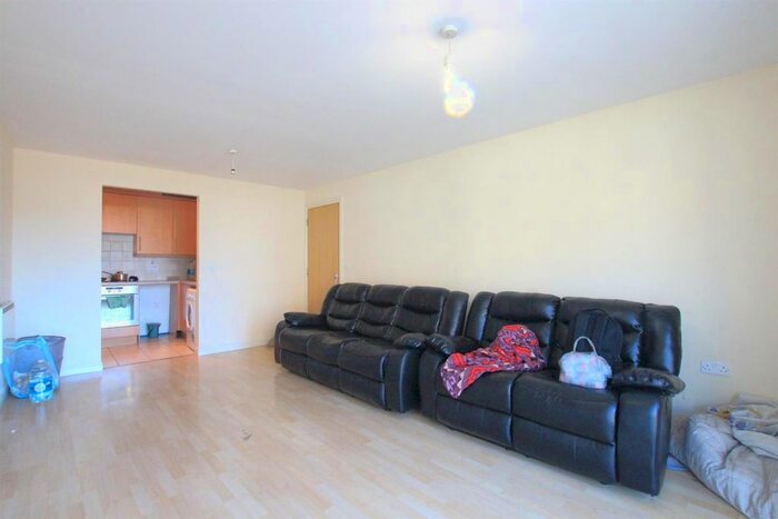 2 Bedroom Flat To Rent In Berberis House, Highfield Road, Feltham, TW13