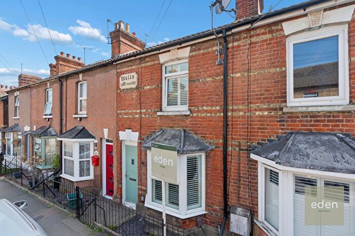 2 Bedroom Terraced House For Sale In Malling Road, Snodland, ME6