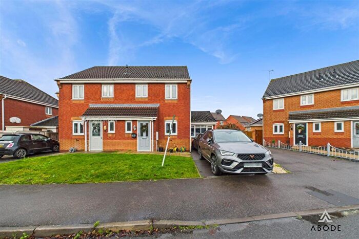 3 Bedroom Semi Detached House For Sale In Bramling Cross Road, Nr Stretton, Burton-On-Trent, DE14