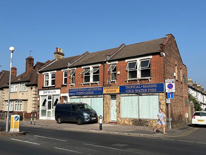End Of Terrace House For Sale In - Croydon Road, Beckenham, Greater London, BR3