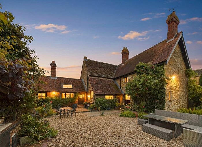 4 Bedroom Detached House For Sale In The Corner House, Willoughby Road, Morcott -, LE15