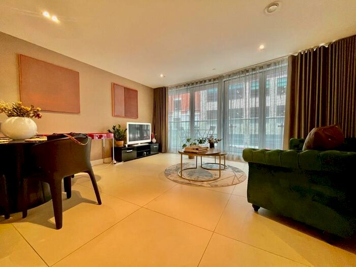 2 Bedroom Flat To Rent In Bezier Apartments, City Road, London, EC1Y