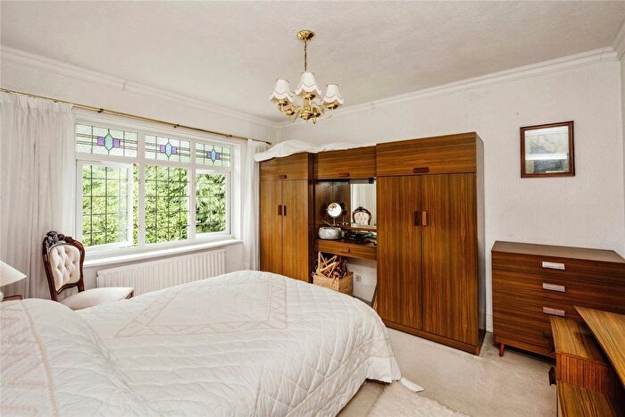 3 Bedroom Detached House For Sale In Middle Road, Ravenhill, Swansea, SA5