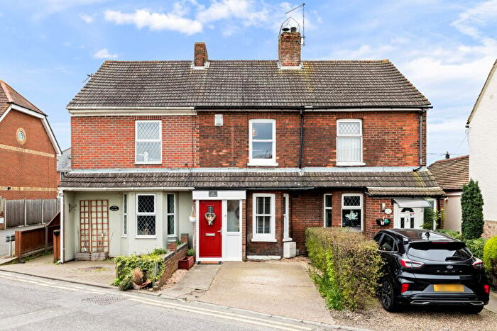 2 Bedroom Cottage For Sale In Ashley Avenue, Folkestone, CT19
