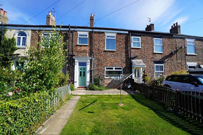 2 Bedroom Terraced House To Rent In Hailgate, Howden, DN14