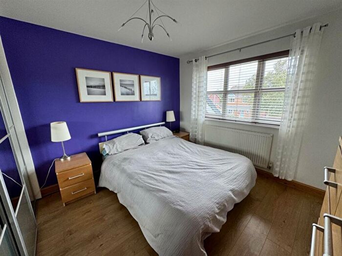 3 Bedroom Detached House For Sale In Gwel Y Llan, Llandegfan, LL59