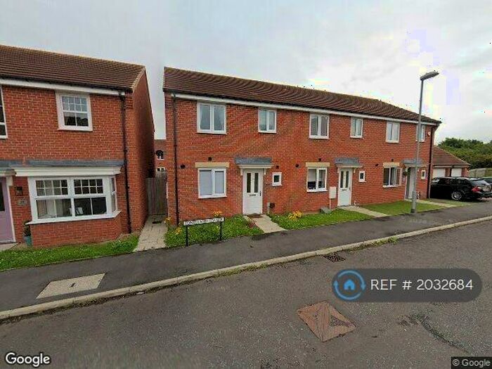 3 Bedroom End Of Terrace House To Rent In Ponteland Square, Blyth, NE24