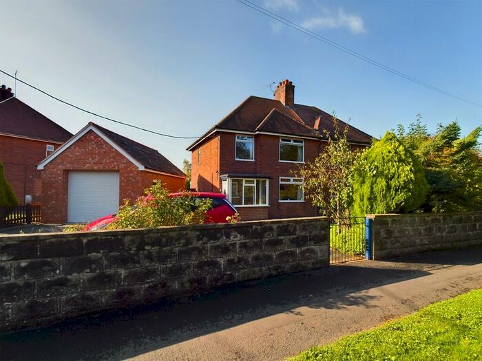 3 Bedroom Semi-Detached House For Sale In Elm View, Denstone, ST14