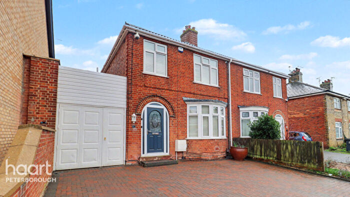 3 Bedroom Semi-Detached House For Sale In South Street, Peterborough, PE2