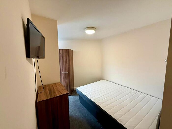 1 Bedroom Flat To Rent In Henry Street, Liverpool, L1